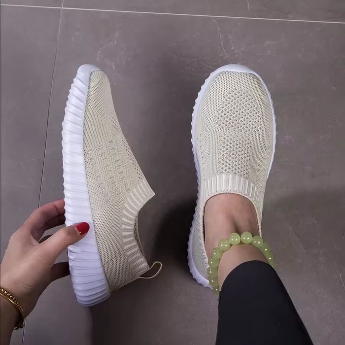Khaki / 5 US | 36 EU