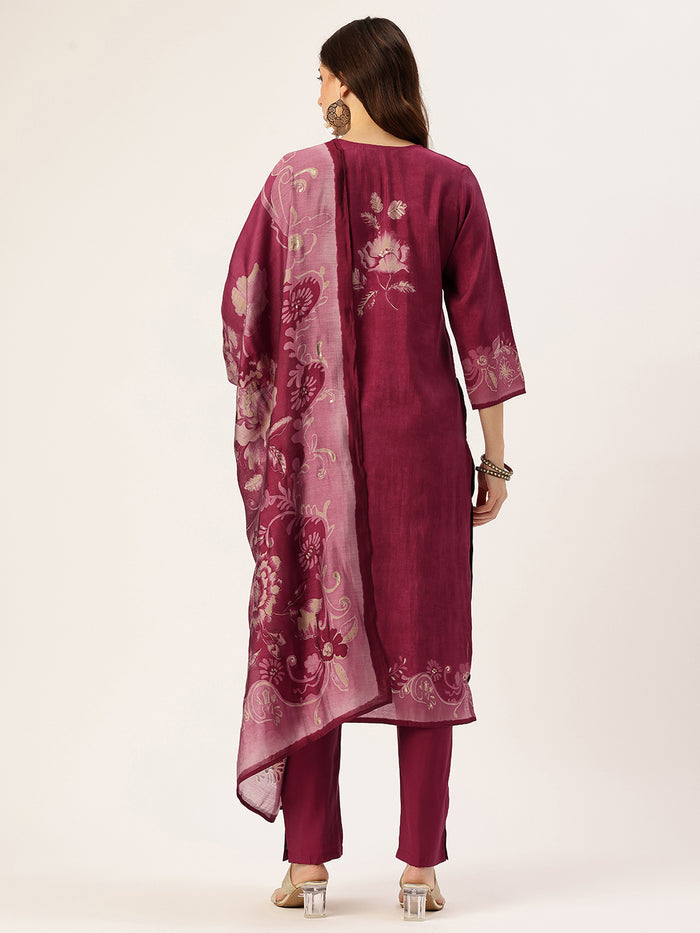 Pink Floral Printed Kurta with Trousers & With Dupatta, Pink Color, Pink Color Printed Kurta Dupatta Set, Kurta Dupatta Set, Floral Printed, 3/4th Sleeve