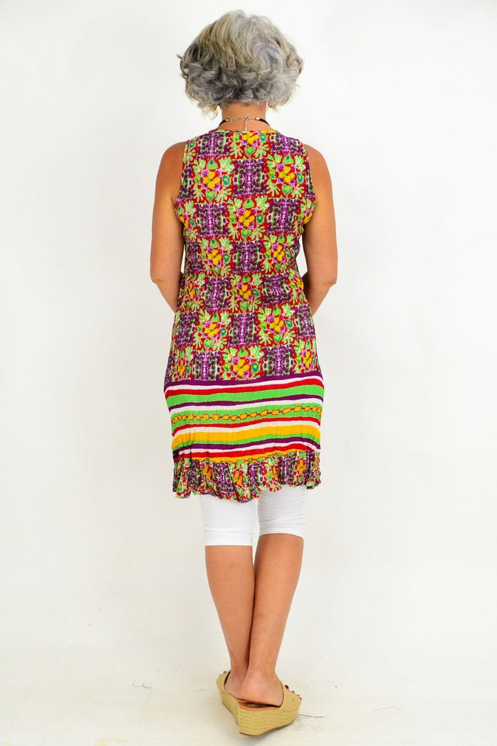 Light gray sleeveless tunic from One Summer's Less Monday Pocket Sleeveless Tunic collection, featuring a relaxed fit and side pockets.